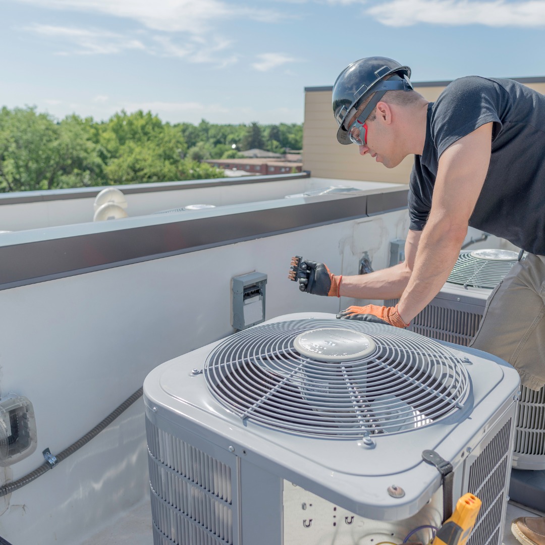 Commercial HVAC ductwork installation